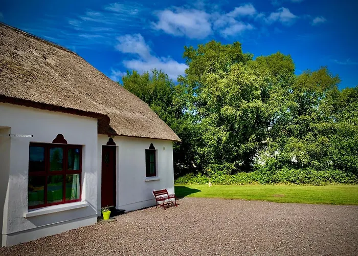 Ferienhaus 33 Old Village V93k66x 4 King Beds Sleeps 8 Sharing Killarney